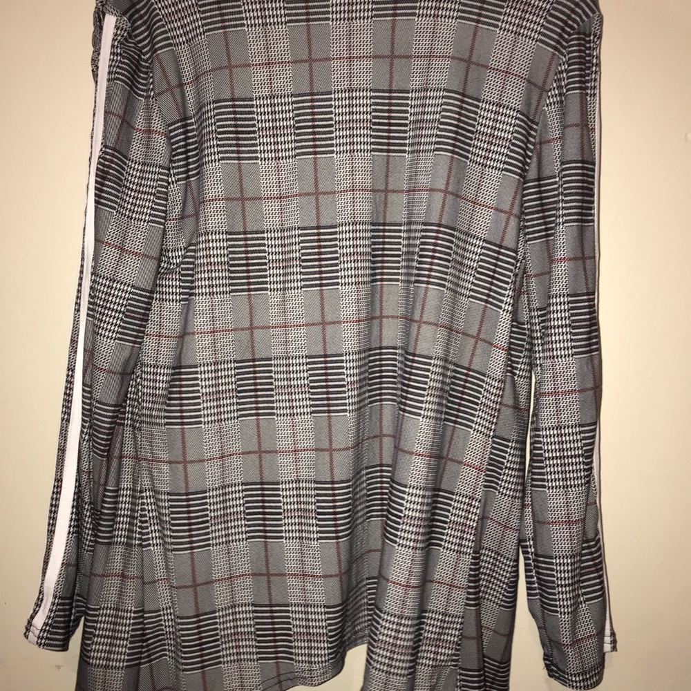 Cardigan - Picture 2 of 2